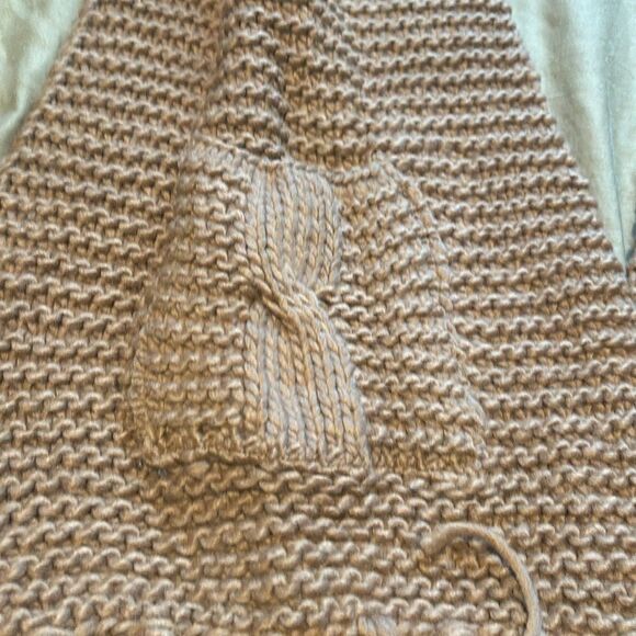 NWT cozy knit scarf - Picture 4 of 6
